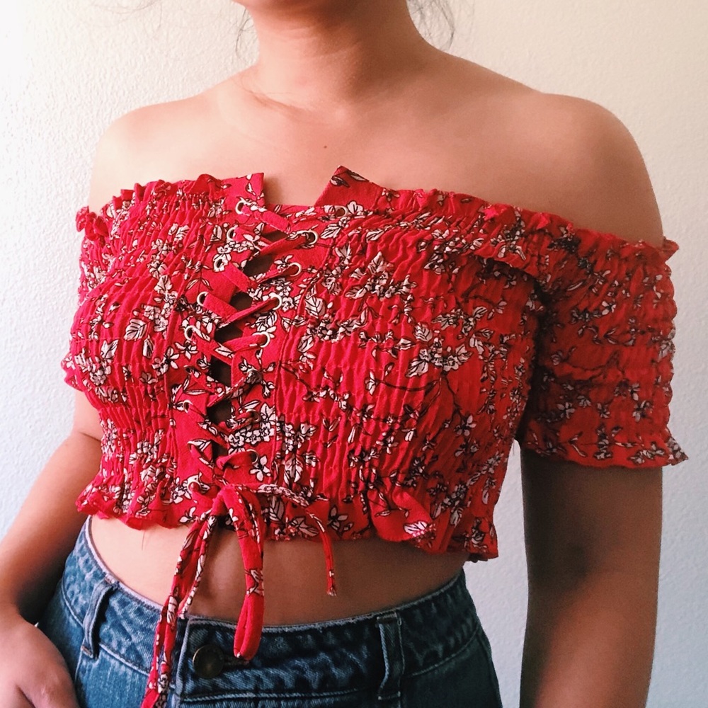 Front Lace Up Floral Crop Top